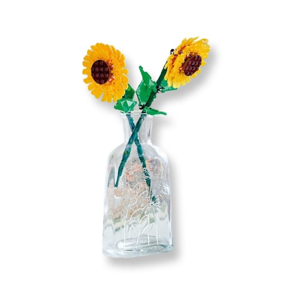 Lego Sunflowers building kit - Picture 2 of 8